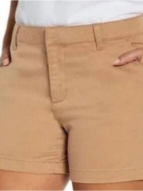 NWT Banana Republic Mid-Rise Chino Shorts in Tan – Size 12